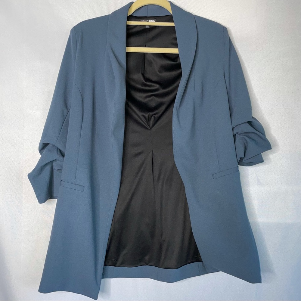 FASHION NOVA Blue Blazer - Picture 2 of 6